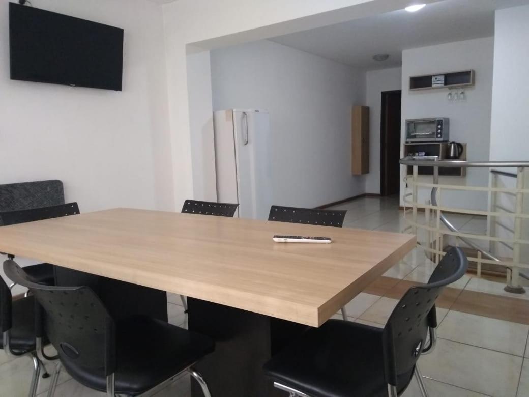 Premium Mendoza Apart Hotel Екстер'єр фото