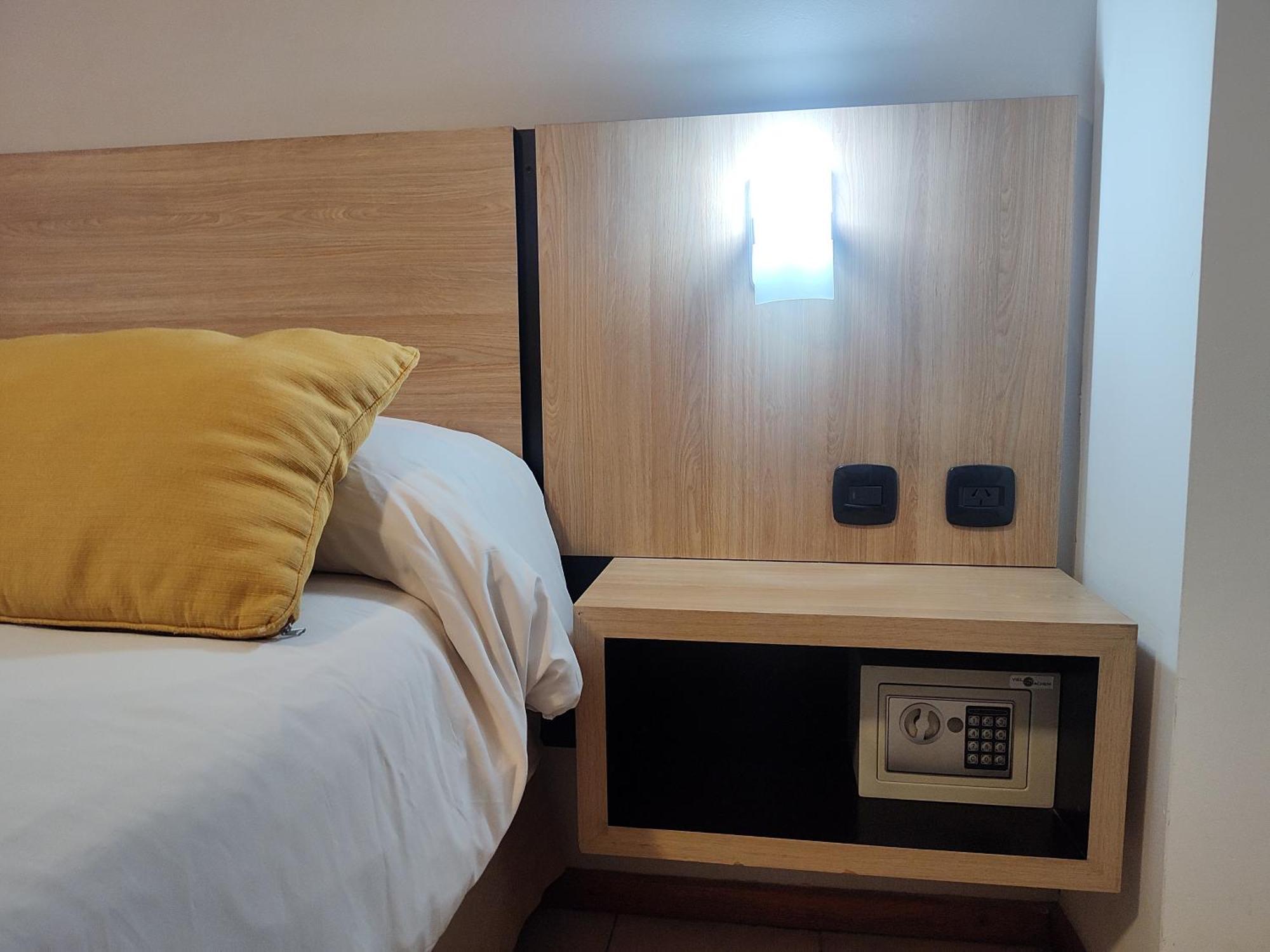 Premium Mendoza Apart Hotel Екстер'єр фото