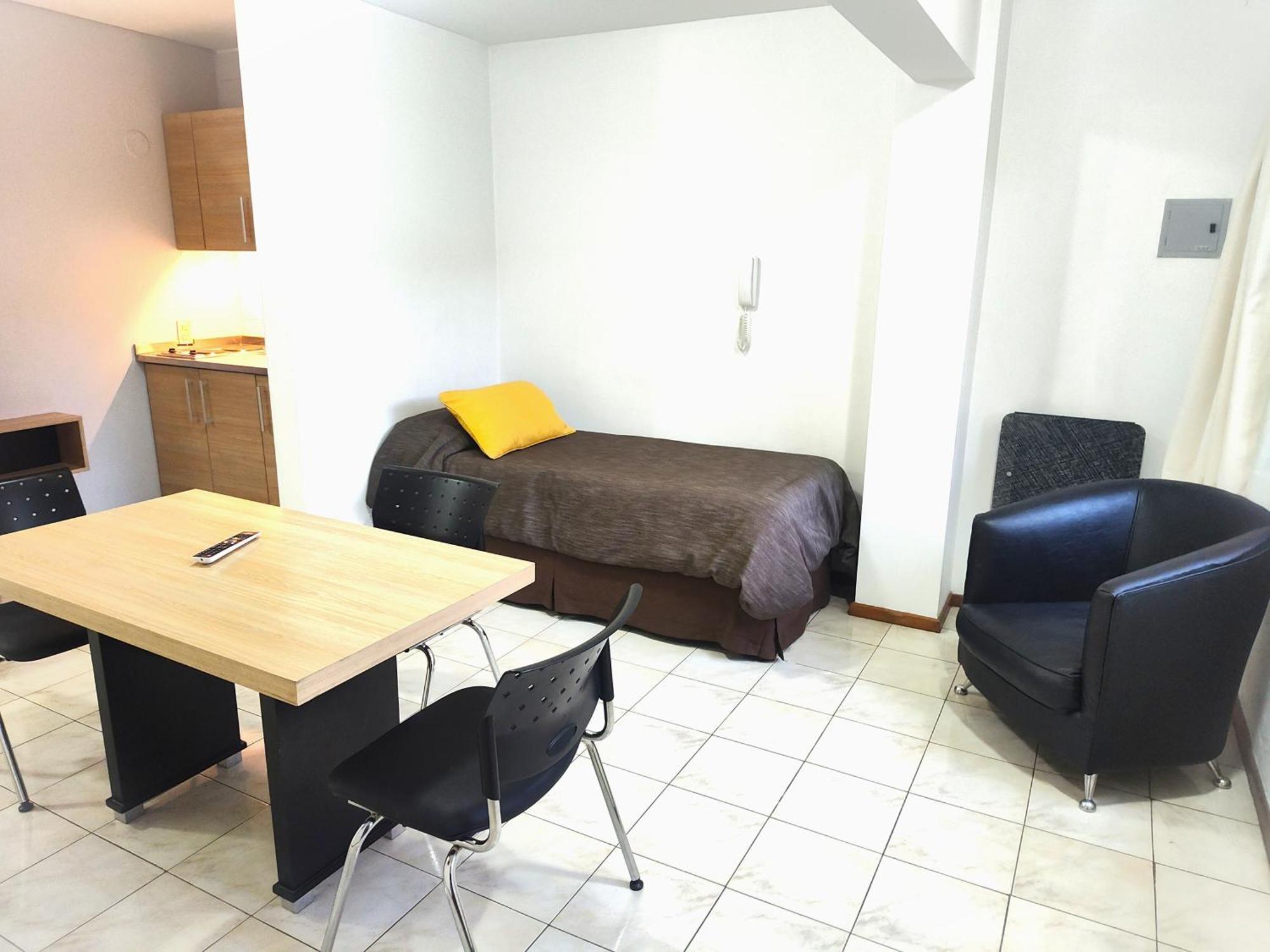 Premium Mendoza Apart Hotel Екстер'єр фото