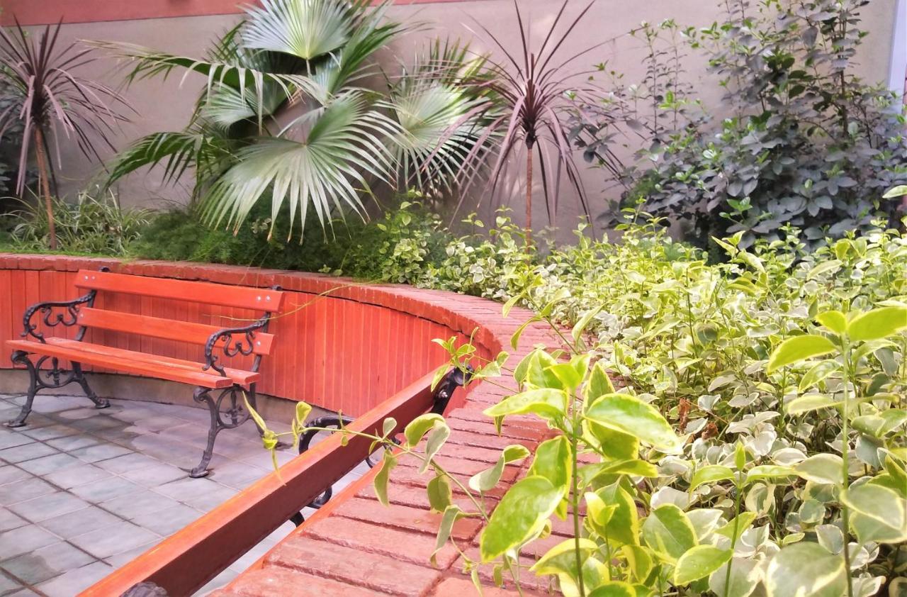 Premium Mendoza Apart Hotel Екстер'єр фото