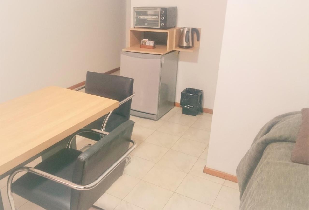 Premium Mendoza Apart Hotel Екстер'єр фото